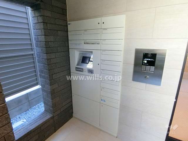 宅配ボックスと共用ポスト
