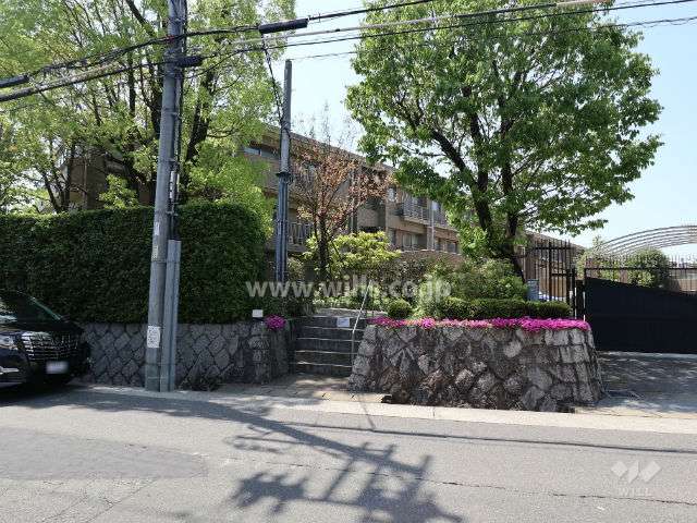 ライオンズセレブ富士見台の外観(東側から)