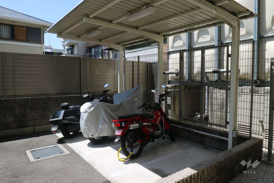 バイク置場