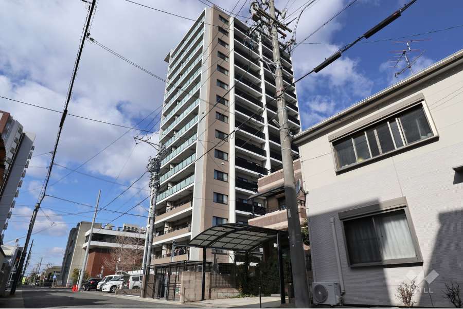 パークホームズ御器所プレアージェの外観(南東側から)