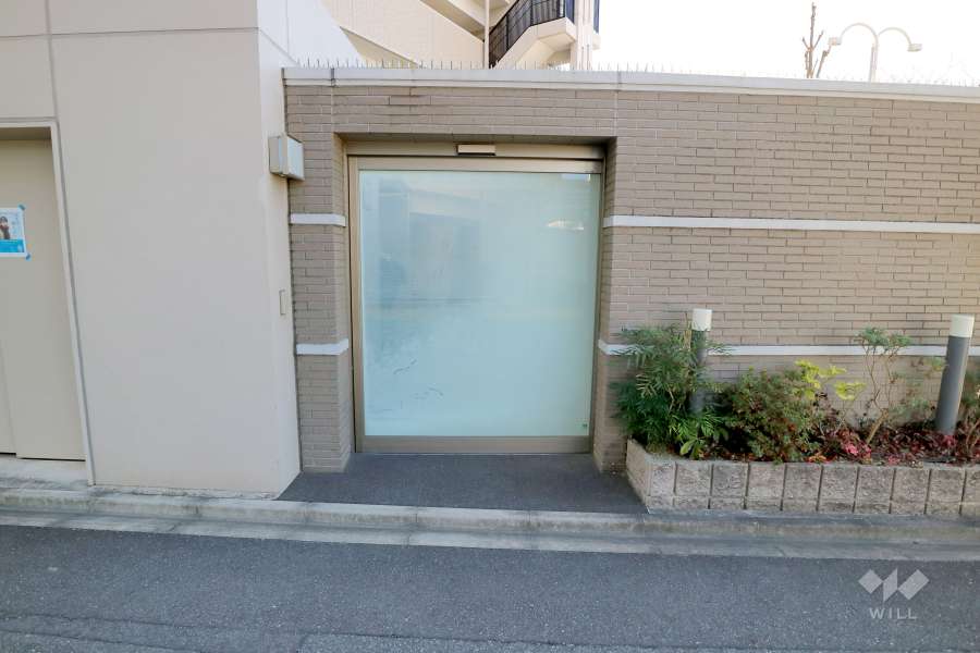 駐輪場の出入口
