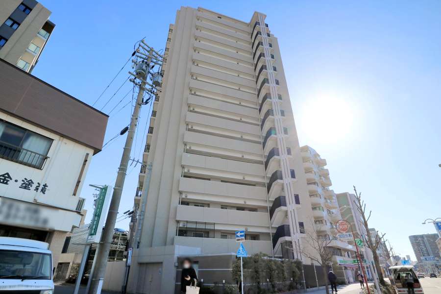 プラウド御器所の外観（北西側から）