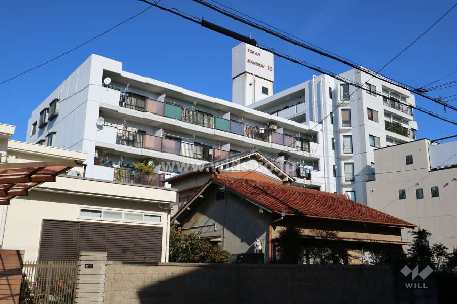 トーカンマンション御器所の外観(南西側から)
