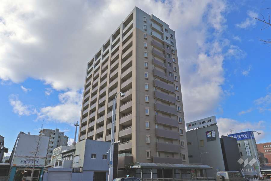 パークホームズ御器所の外観（南東側から）