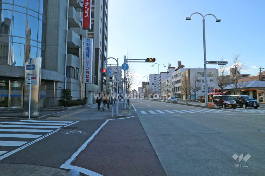 敷地の前面道路