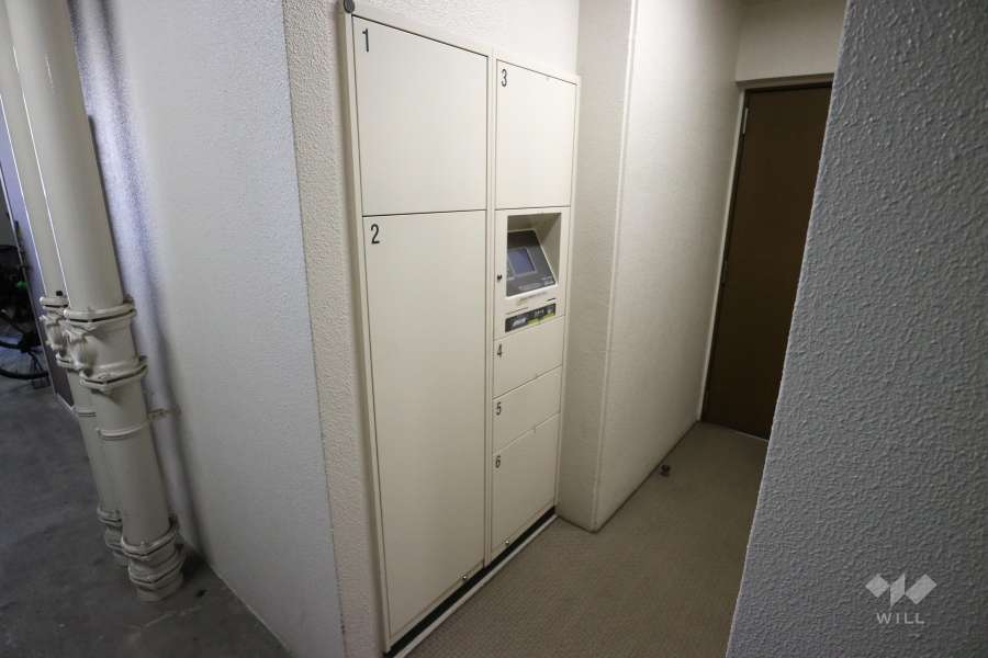 宅配ボックス