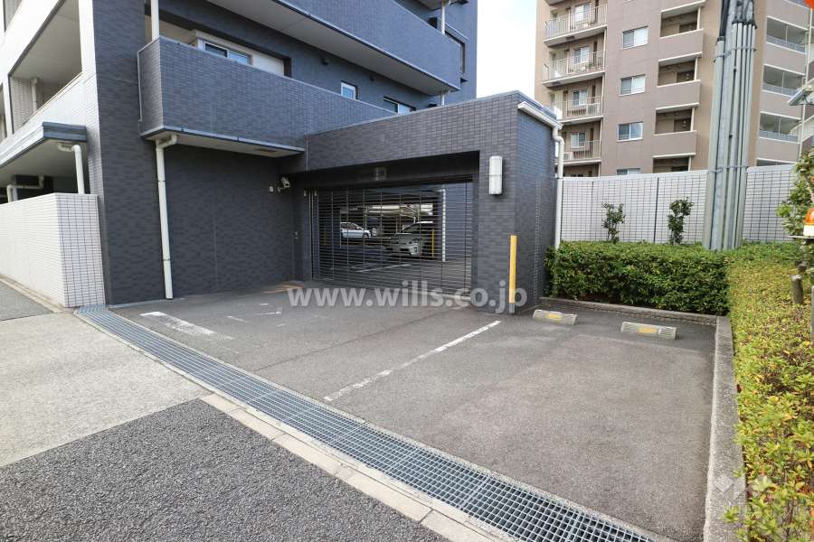 敷地内駐車場(屋外平面式)