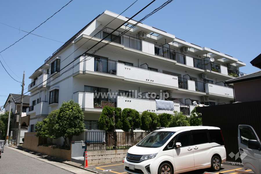 コープ野村桜山東の外観(南西側から)