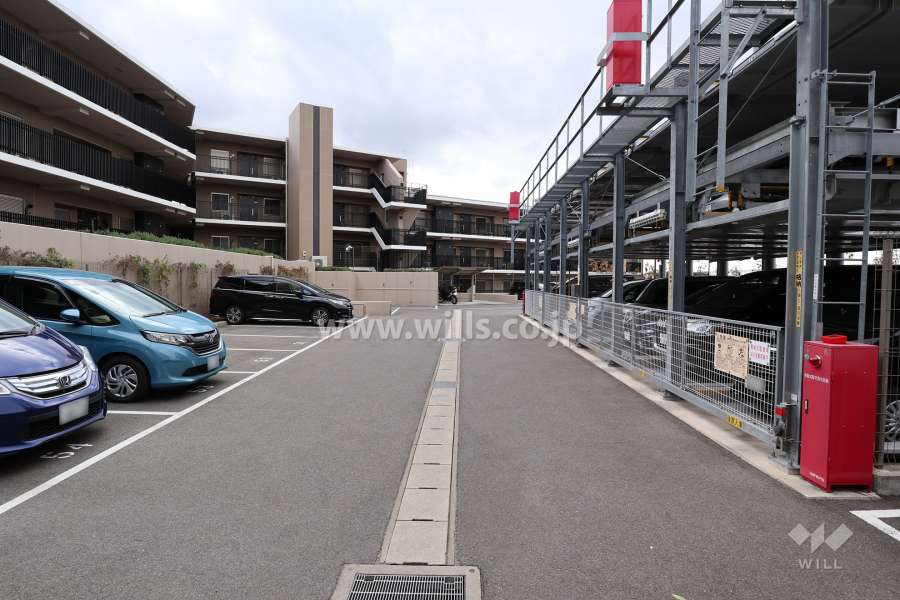 敷地内駐車場(屋外機械式・屋外平面式)
