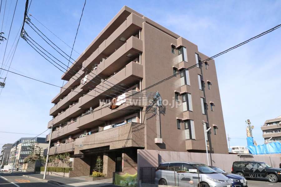 藤和シティホームズ桜山の外観（南側から）