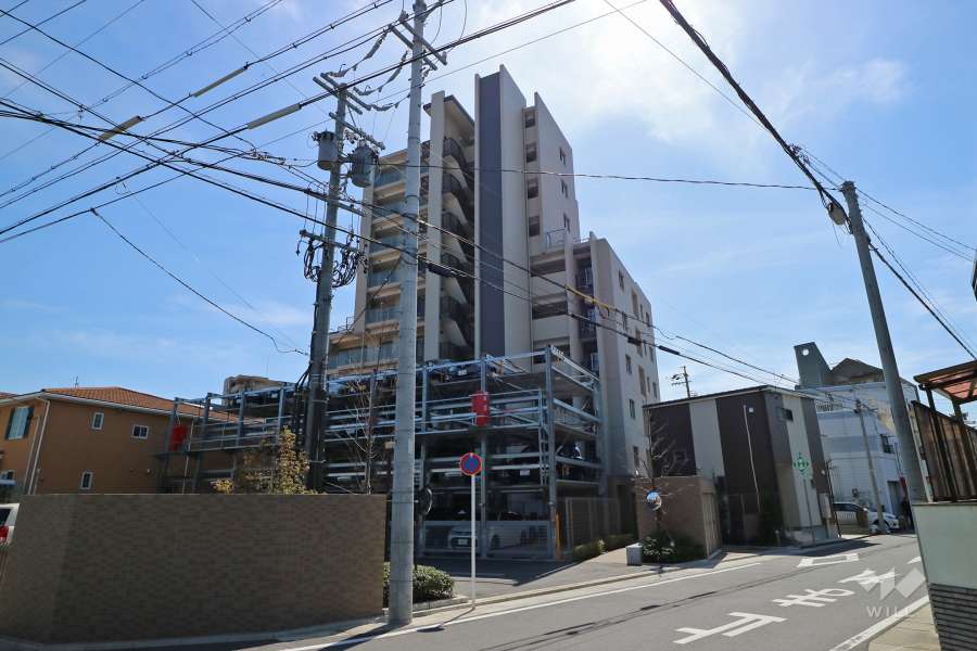 バンベール昭和元宮町の外観（北西側から）