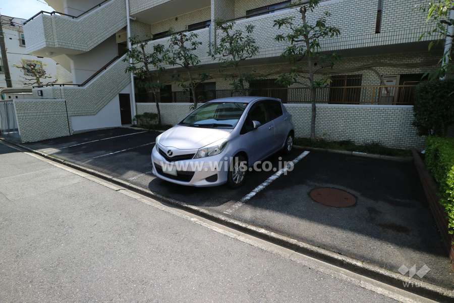 敷地内駐車場(屋外平面式)