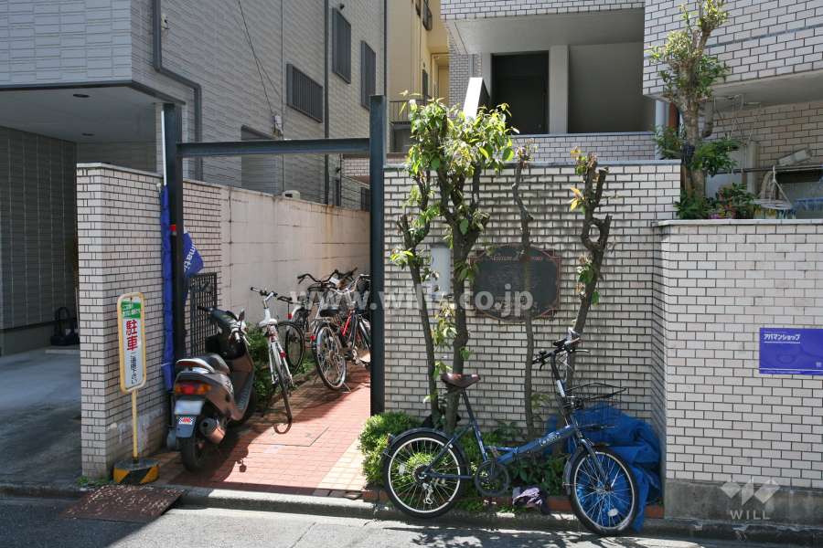 エントランスアプローチ