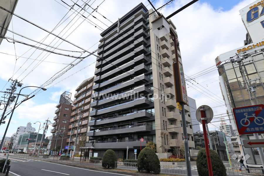ローレルコート御器所駅前の外観(南東側から)