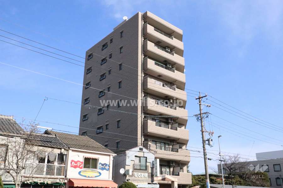 桜山アイリス参番館の外観（南側から）