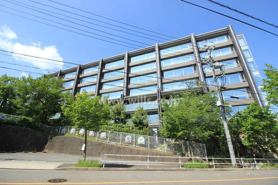 グランドヒルズ八事広路町の外観（南側から）