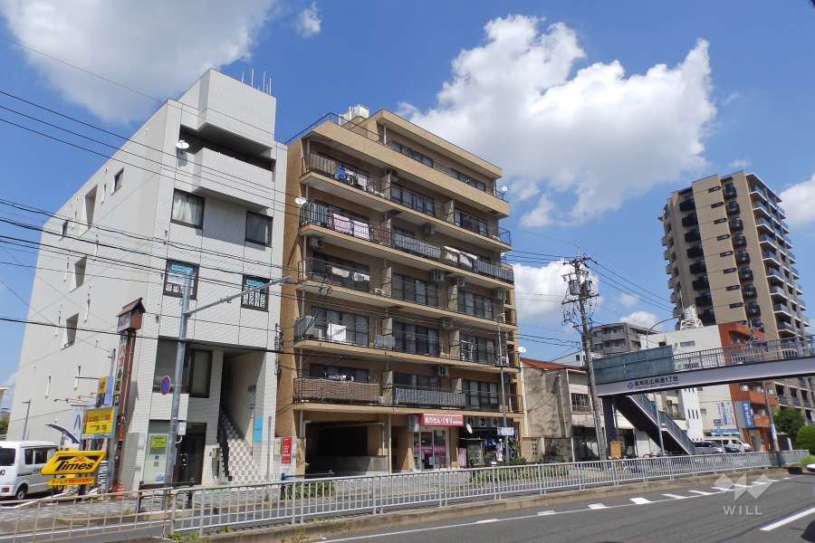 ライオンズマンション広路通りの外観（南西側から）