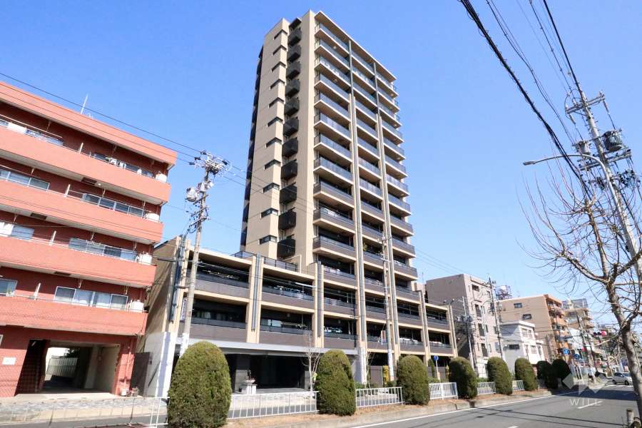ローレルコート御器所広路通の外観（南西側から）