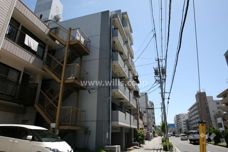 ユーロハイツ川名の外観(北東側から)