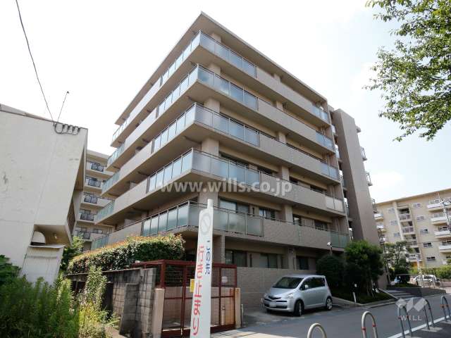 ジオ豊中新千里南町の外観（南東側から）