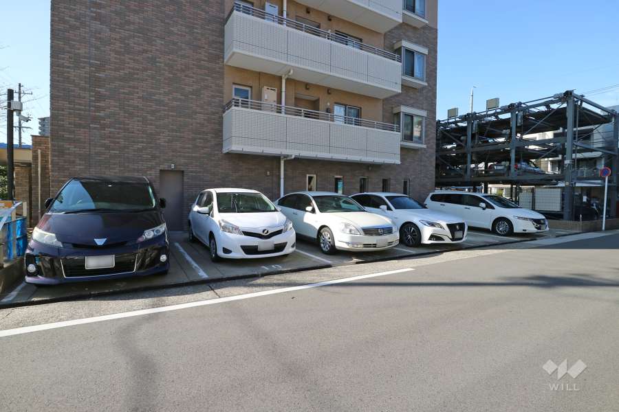 敷地内駐車場（屋外平面式）