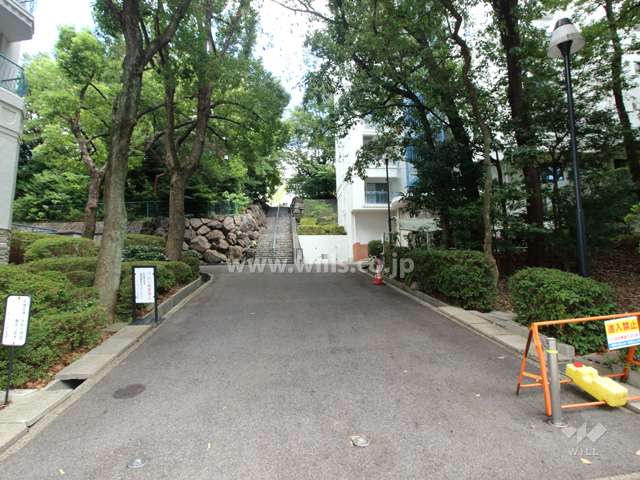 エントランスアプローチ