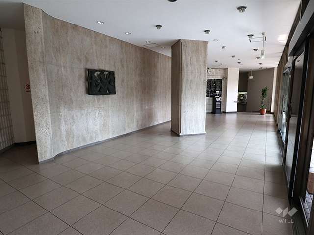 エントランスホール