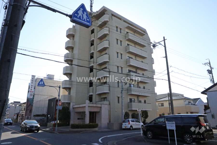 オーラム吹上南の外観（西側から）