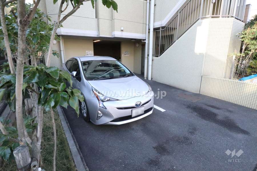 敷地内駐車場（屋外平面式）
