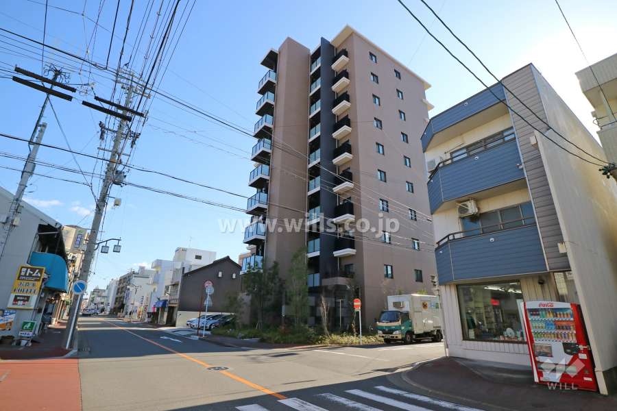 プラセシオン昭和吹上の外観(北西側から)