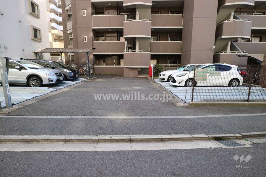 敷地内駐車場（屋外機械式）