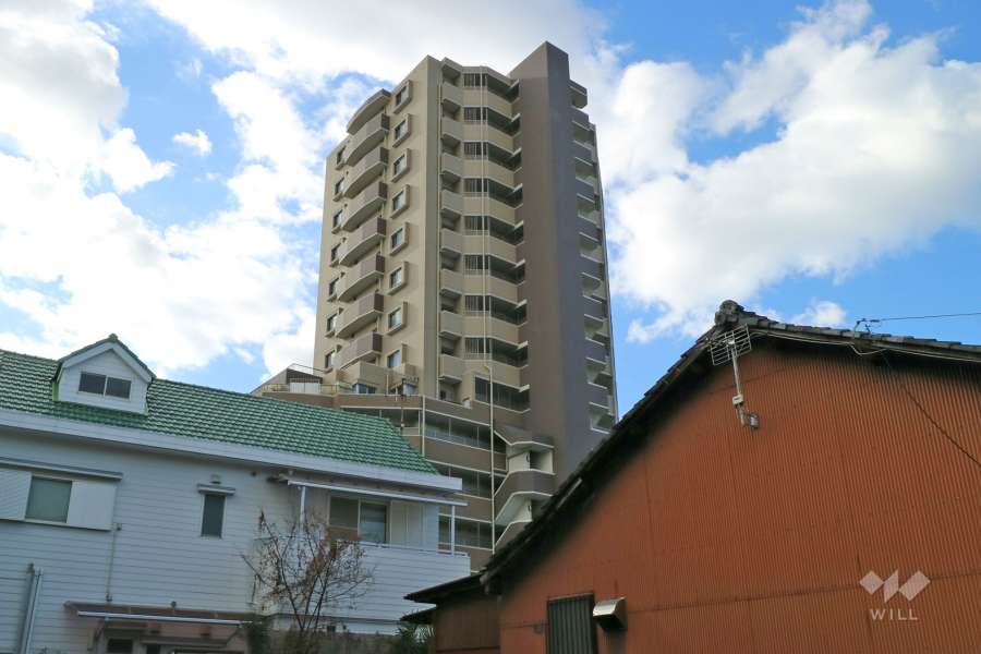 D'レスティア御器所シティテラスの外観（南西側から）