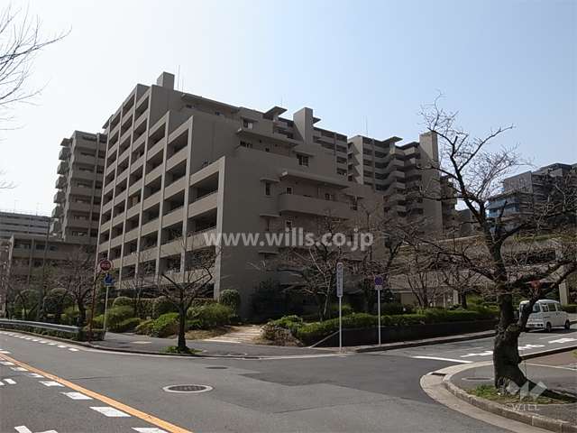 ジオメゾン新千里東町の外観（北東側から）