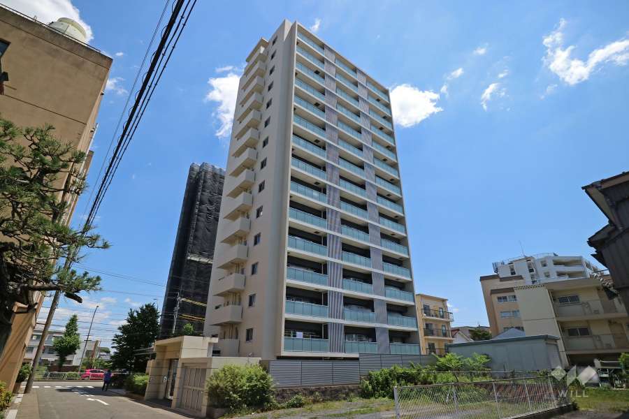 バンベール川名の外観(南西側から)