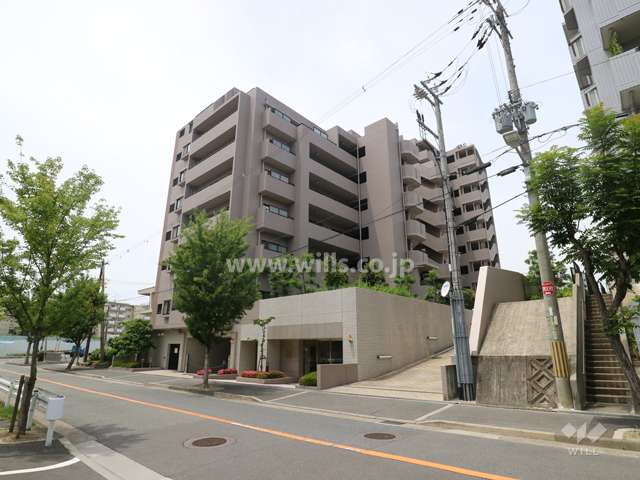 ジオ新千里北町の外観(北東側から)