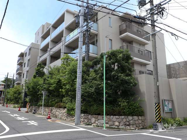 グランドメゾン川名ウエストレジデンスの外観（北東から）