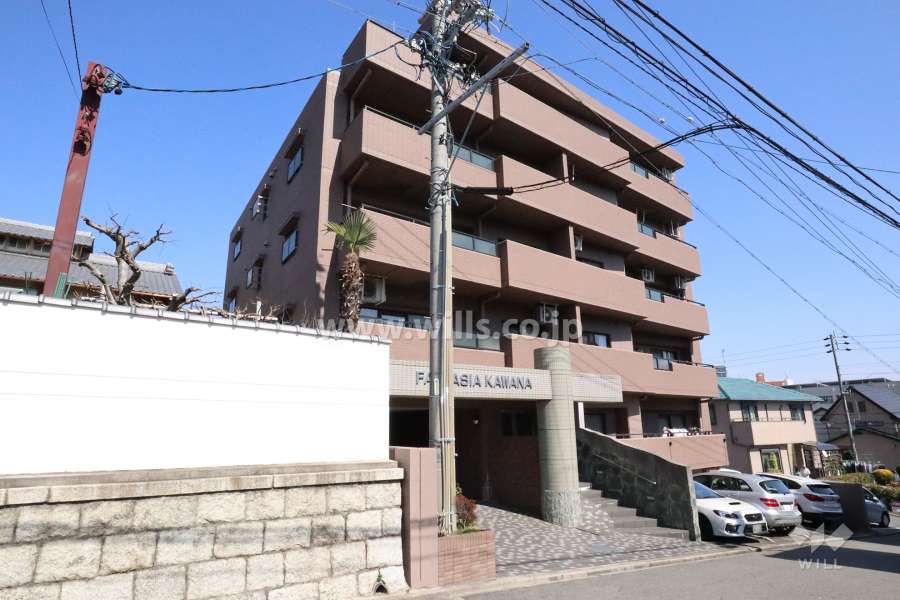 ファンタジア川名の外観（南西側から）