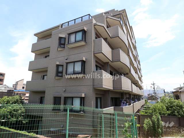 ライオンズガーデン川名本町の外観（南西から）