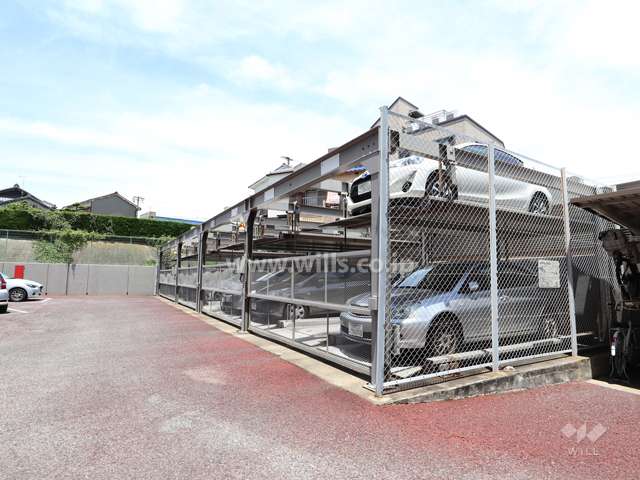 敷地内駐車場（屋外機械式）