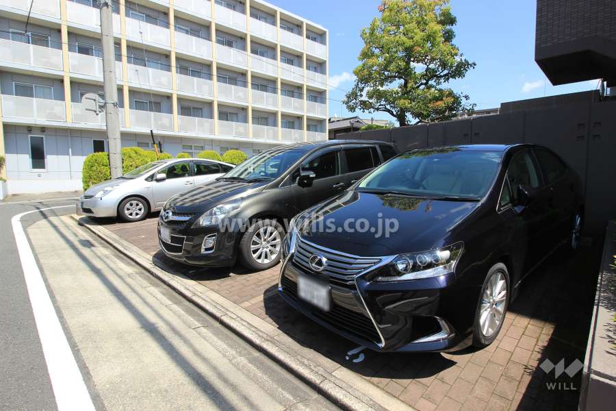 敷地内駐車場（屋外平面式）