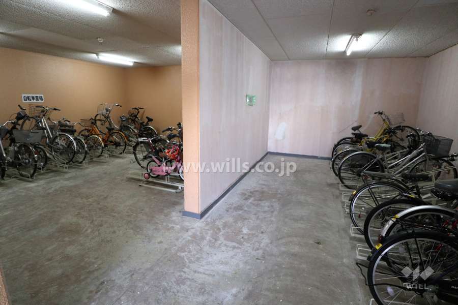 屋内駐輪場