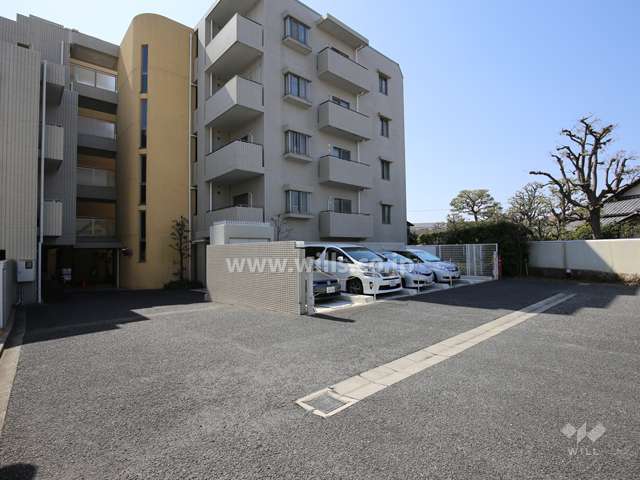 敷地内駐車場（屋外機械式）