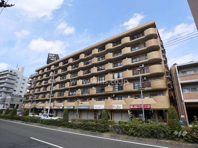 ダイアパレス八事隼人池の外観(南側から)