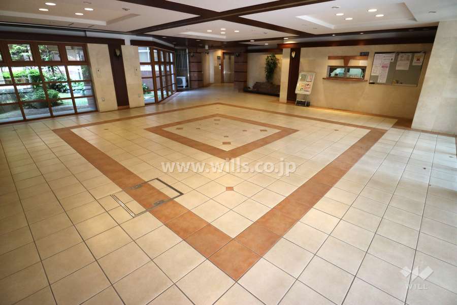 エントランスホール