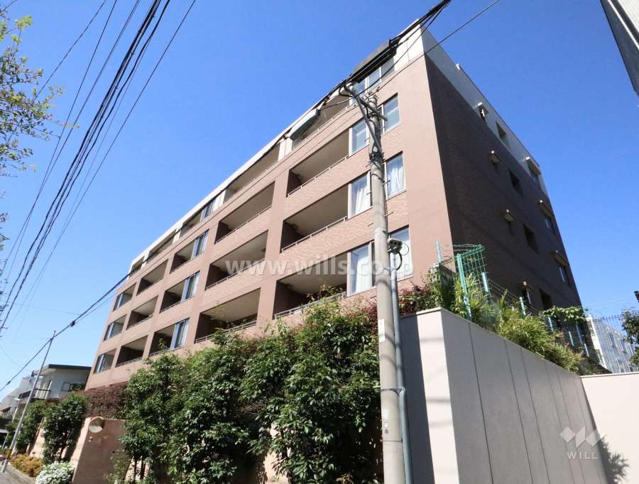 シャリエ鶴舞クイーンズフォートの外観（東側から）