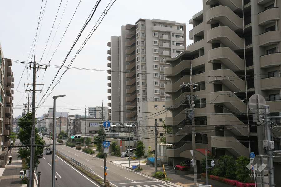 ライオンズ桜山レジデンスの遠景