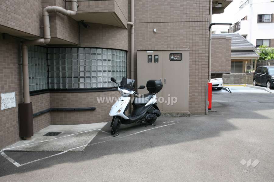 バイク置場