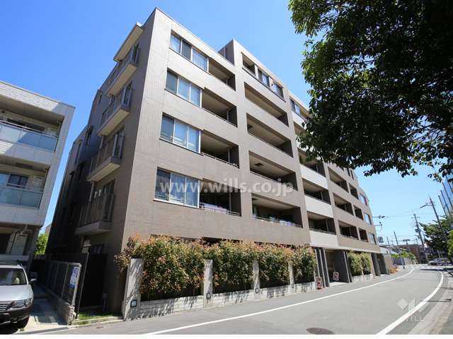 グランステイツ北桜塚の外観（南西側から）