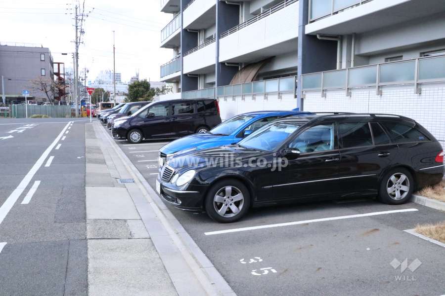 敷地内駐車場（屋外平面式）
