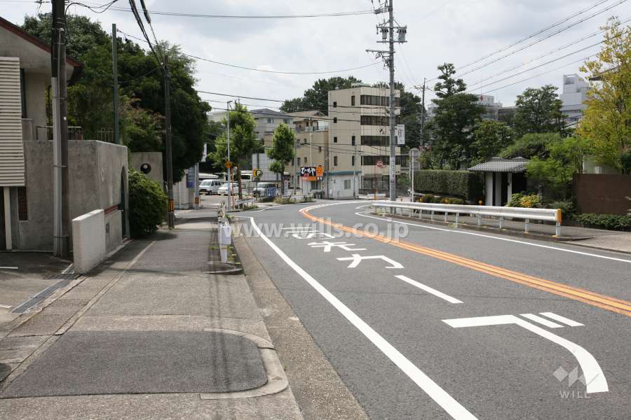 敷地の前面道路